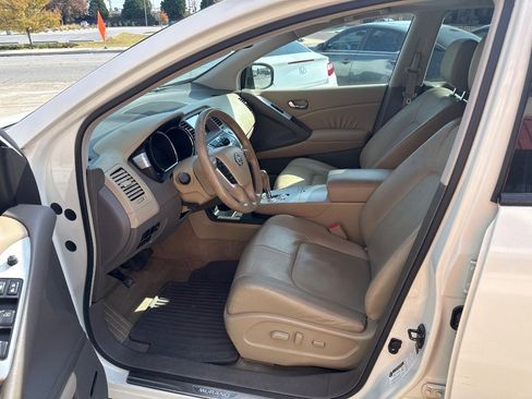 Used 2010 Nissan Murano SL w/ Leather Pkg image 11