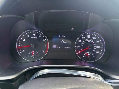 Used 2019 Kia Forte Sedan FWD image 24