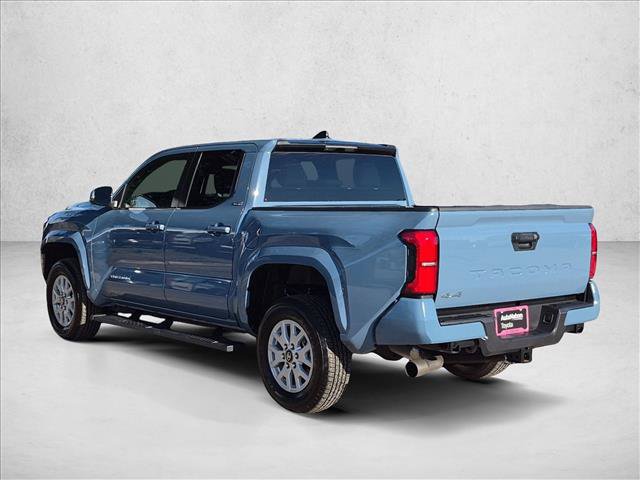 Used 2026 Toyota Tacoma SR5 AWD/4WD image 8