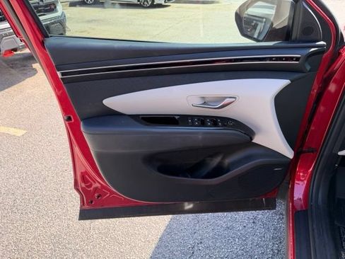 Used 2023 Hyundai Tucson Limited FWD image 6