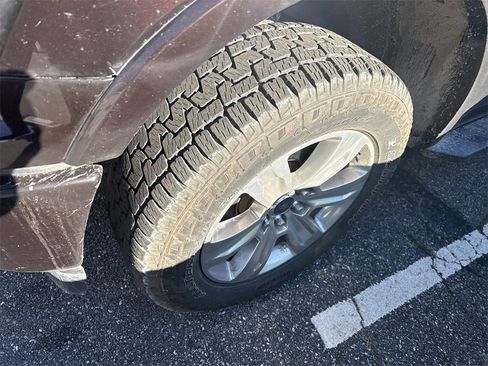 Used 2018 Ford F150 XLT w/ Equipment Group 302A Luxury image 7