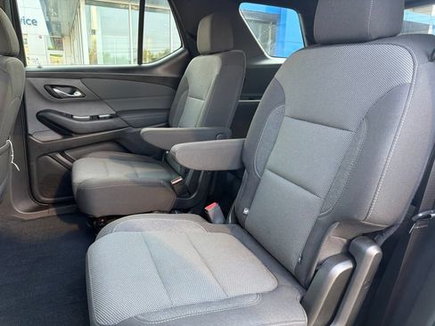 Used 2023 Chevrolet Traverse LT w/ LPO, Floor Liner Package AWD/4WD image 24