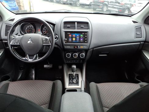 Used 2019 Mitsubishi Outlander Sport SE AWD/4WD image 8