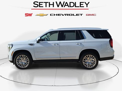 New 2026 GMC Yukon Denali w/ Denali Reserve Package AWD/4WD image 4