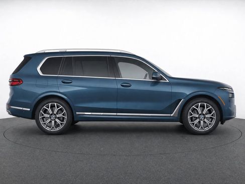 Used 2026 BMW X7 xDrive40i AWD/4WD image 38
