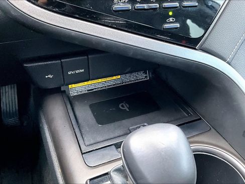 Used 2021 Toyota Camry XSE FWD image 35