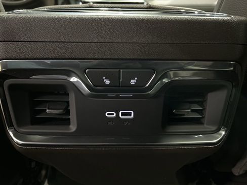 New 2026 GMC Sierra 1500 Denali w/ Denali Reserve Package image 42