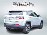 Used 2024 Jeep Compass Trailhawk image 3