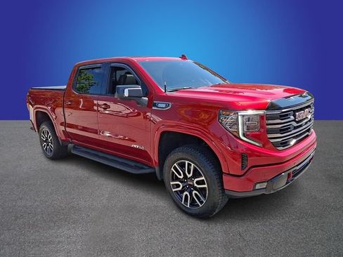 Used 2025 GMC Sierra 1500 AT4 w/ AT4 Premium Package AWD/4WD image 3