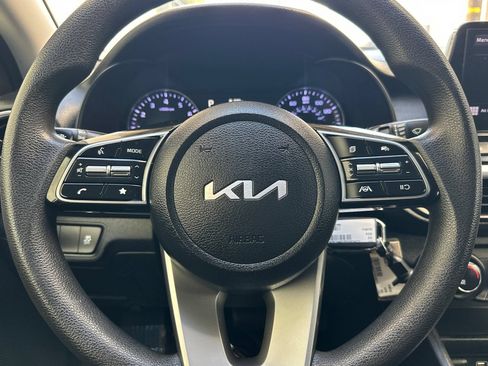 Used 2023 Kia Forte LXS FWD image 22