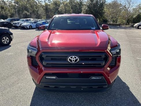 Certified 2025 Toyota Tacoma SR5 image 6
