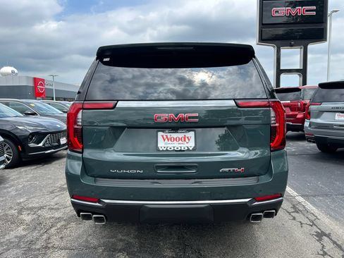 New 2026 GMC Yukon XL AT4 AWD/4WD image 8