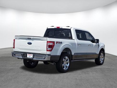 Used 2022 Ford F150 Lariat w/ Equipment Group 502A High AWD/4WD image 4