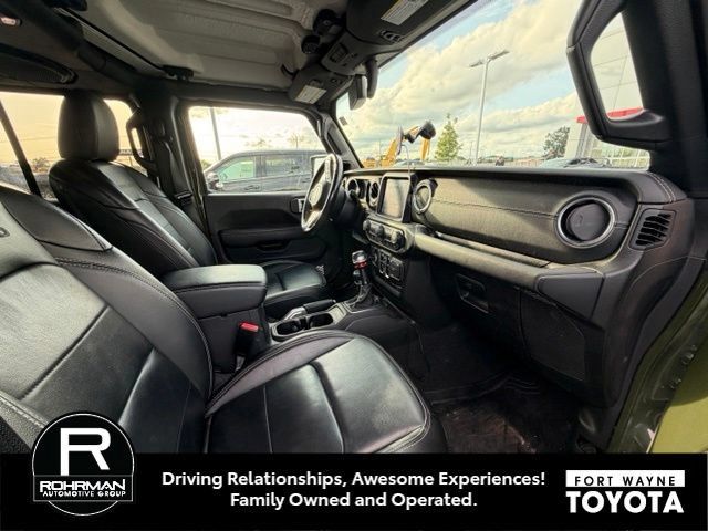 Used 2021 Jeep Gladiator Overland w/ Dual Top Group AWD/4WD image 8