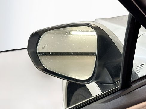 Used 2023 Lexus RX 350 Premium w/ Accessory Package AWD/4WD image 16