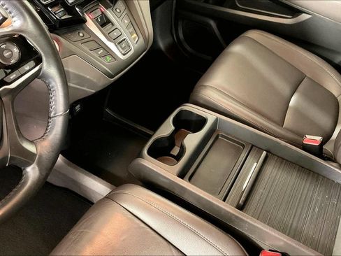 Used 2019 Honda Odyssey EX-L image 17