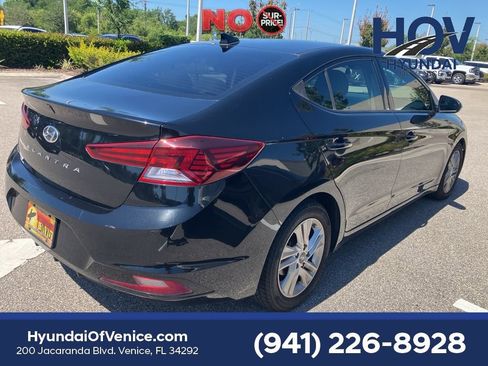 Used 2020 Hyundai Elantra SEL FWD image 6