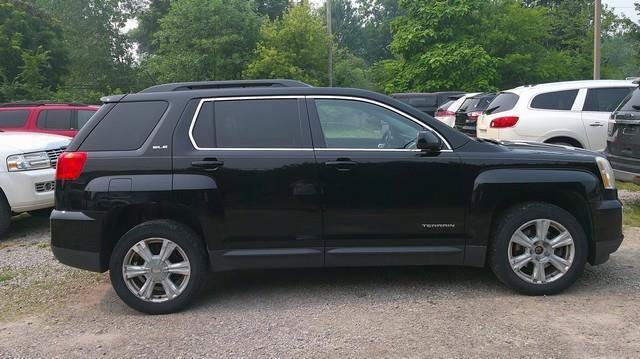 Used 2017 GMC Terrain SLE w/ Convenience Package FWD image 12