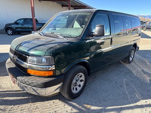 Used 2014 Chevrolet Express 1500 LT w/ LT Preferred Equipment Group image 3