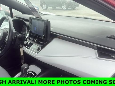 Used 2022 Toyota Corolla SE w/ Carpet Mat Package (TMS) image 27