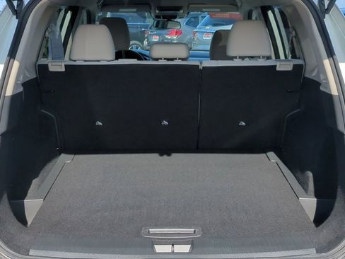 Used 2023 Nissan Rogue SV image 14