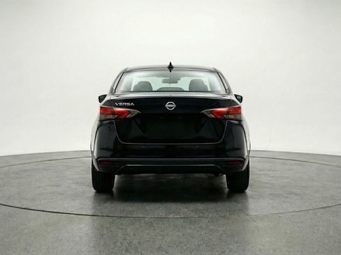 Used 2025 Nissan Versa SV image 7