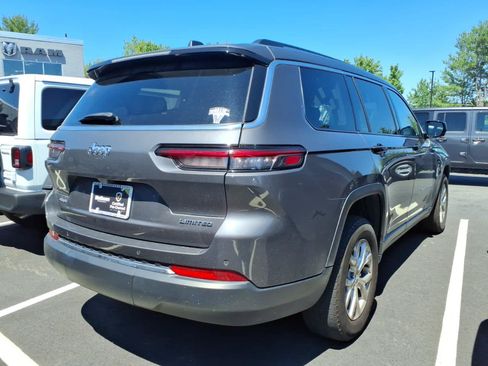 Used 2023 Jeep Grand Cherokee L Limited AWD/4WD image 4