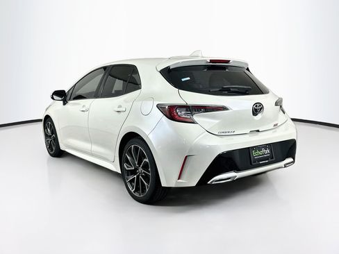 Used 2019 Toyota Corolla XSE FWD image 5