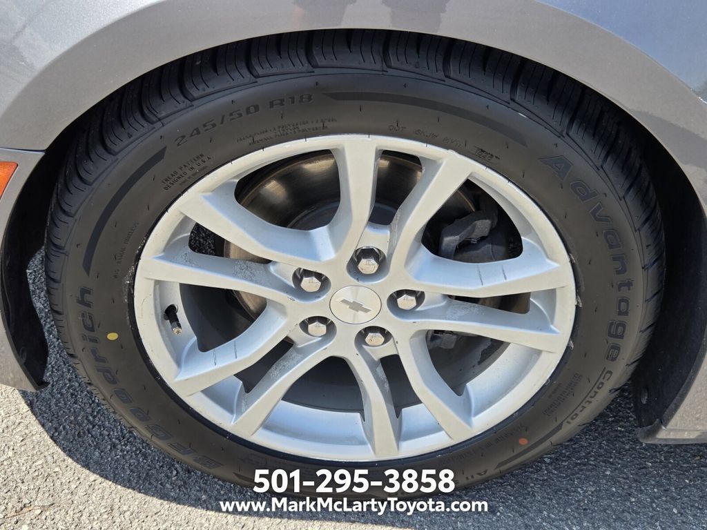 Used 2021 Chevrolet Camaro LS RWD image 16