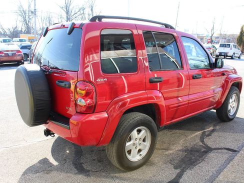 Used 2002 Jeep Liberty Limited image 9