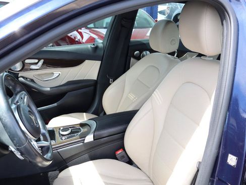 Used 2019 Mercedes-Benz C 300 Sedan image 13