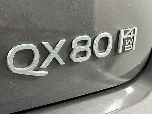 Used 2025 INFINITI QX80 Luxe AWD/4WD image 27