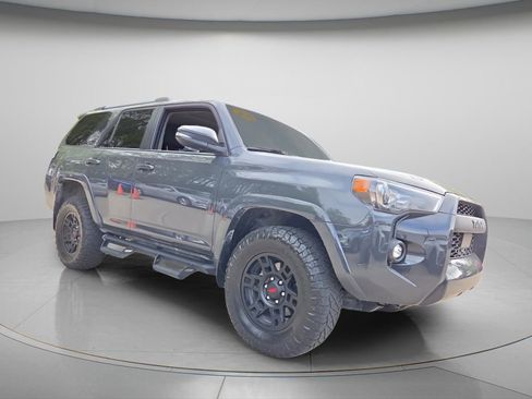Used 2024 Toyota 4Runner SR5 Premium w/ Moonroof Package image 9
