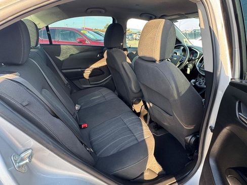 Used 2019 Chevrolet Sonic LT FWD image 14