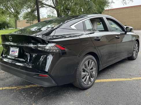 New 2026 Nissan Sentra SL w/ Floor Mat Package FWD image 21