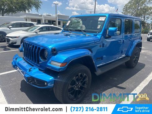 Used 2022 Jeep Wrangler Unlimited Sahara AWD/4WD image 1