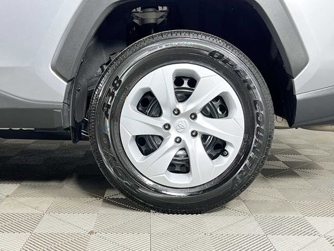 Used 2024 Toyota RAV4 LE image 30