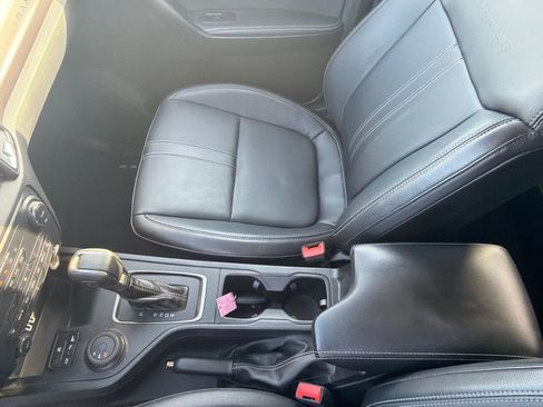 Used 2019 Ford Ranger Lariat w/ Technology Package AWD/4WD image 25