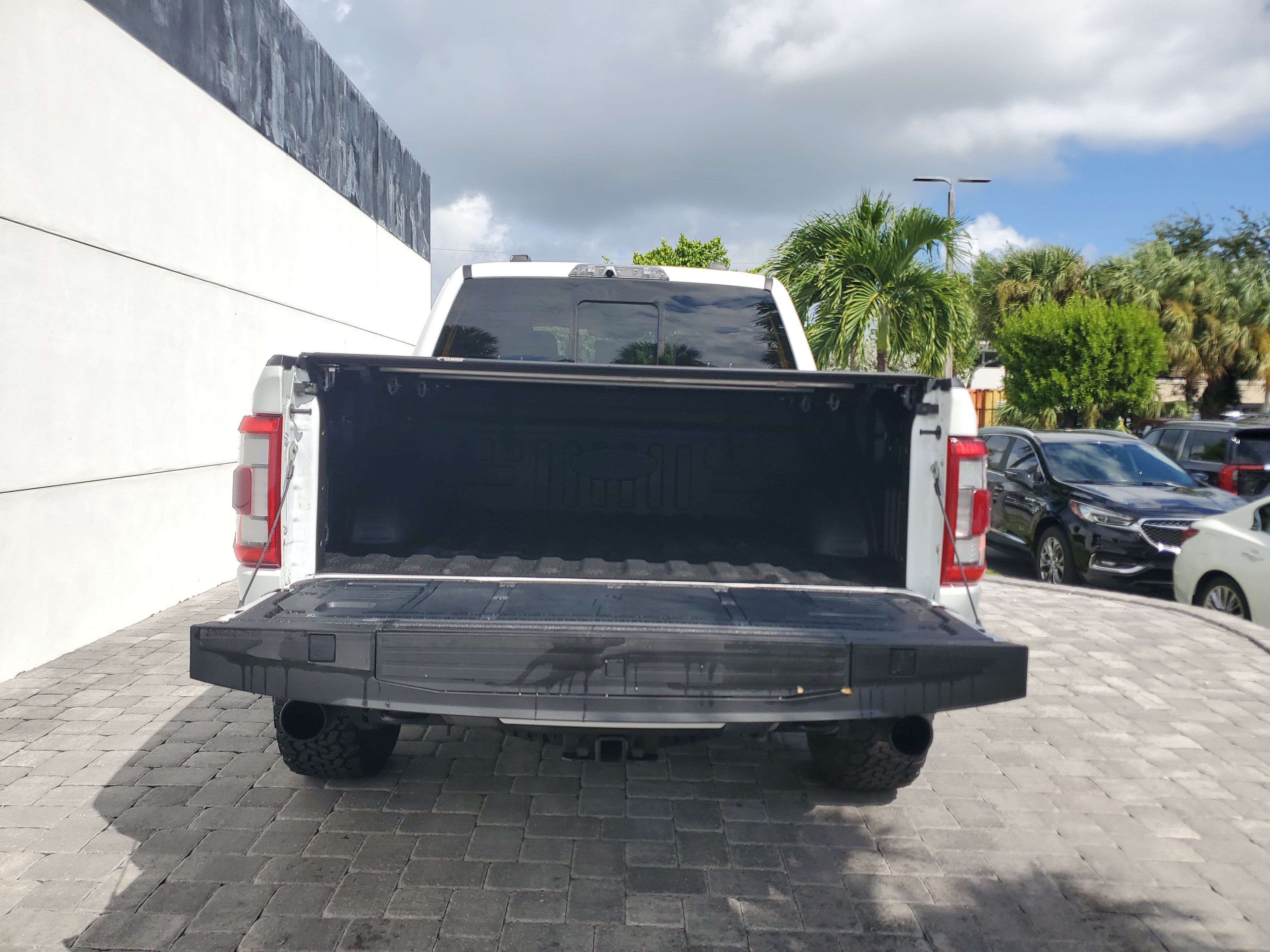 Used 2023 Ford F150 Raptor AWD/4WD image 8