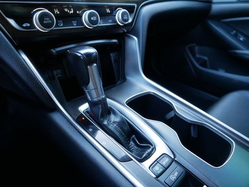 Used 2022 Honda Accord Sport image 24