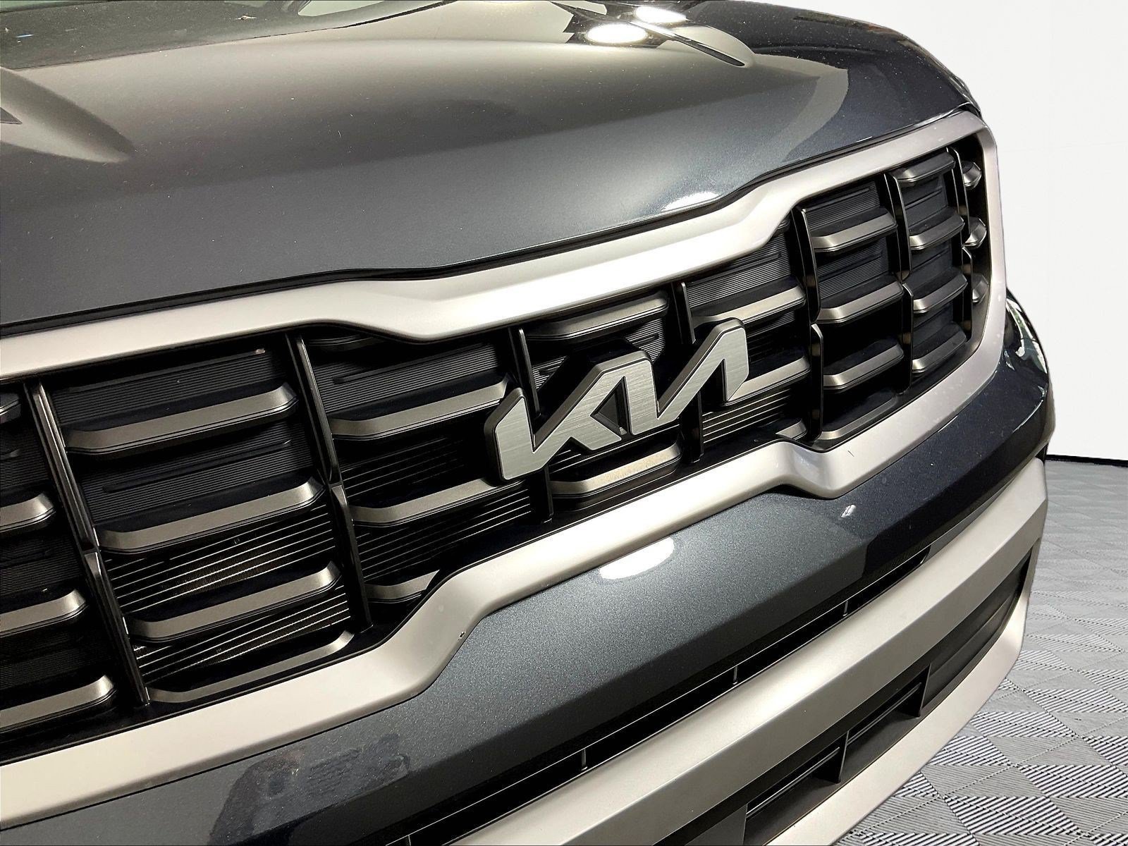 Certified 2024 Kia Telluride S w/ S Sunroof Package AWD/4WD image 34