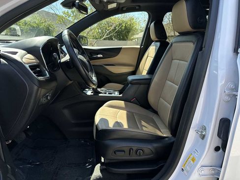 Used 2023 Chevrolet Equinox Premier AWD/4WD image 15