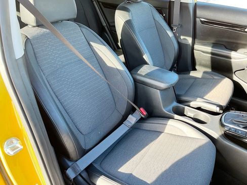 Used 2023 Kia Seltos S w/ Navigation Package image 28