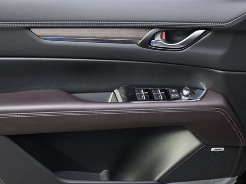 New 2025 MAZDA CX-5 Signature image 22