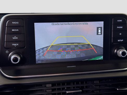 Used 2020 Kia Telluride LX image 19