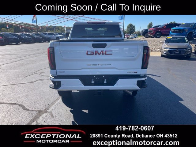 Used 2025 GMC Sierra 2500 AT4 AWD/4WD image 4