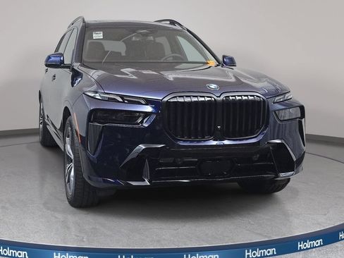 New 2027 BMW X7 xDrive40i w/ Executive Package AWD/4WD image 2