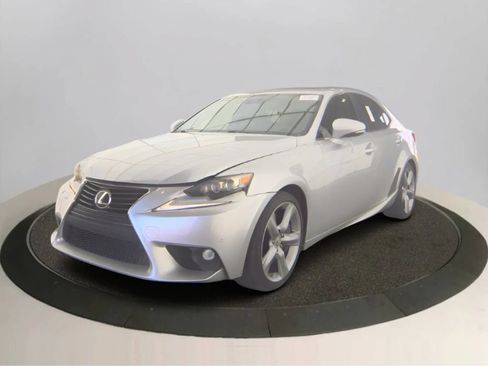 Used 2016 Lexus IS 350 w/ Navigation System Package RWD image 3
