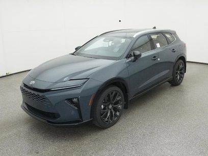 New 2025 Toyota Crown Signia