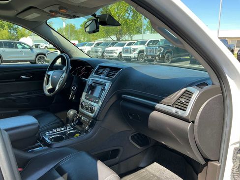 Used 2017 GMC Acadia Limited SLT AWD/4WD image 25